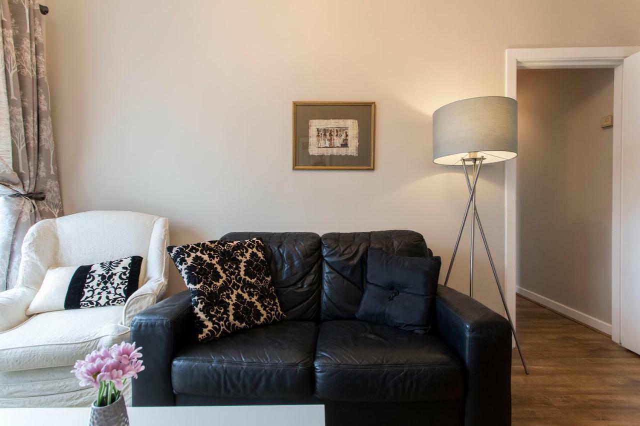 St Patricks Cathedral Self Catering Apartment Dublin Exterior photo