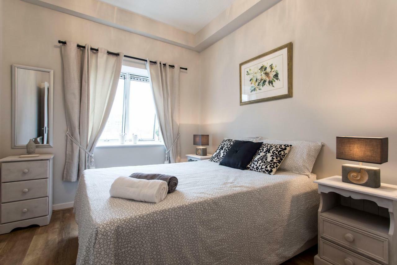 St Patricks Cathedral Self Catering Apartment Dublin Exterior photo